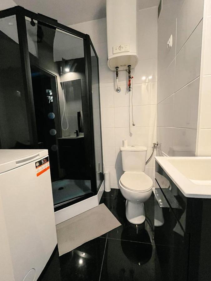 Batorego Apartment Krasków Eksteriør bilde